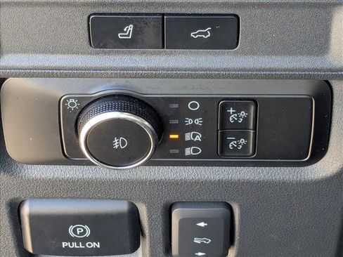 Certified 2023 Ford Expedition Limited image 10