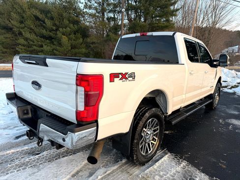 Used 2019 Ford F250 Lariat w/ Lariat Ultimate Package image 5