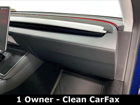 Used 2026 Tesla Model Y AWD image 16