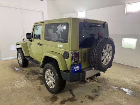 Used 2013 Jeep Wrangler Sahara w/ Dual Top Group AWD/4WD image 4