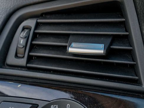 Used 2013 BMW 535i Sedan image 27