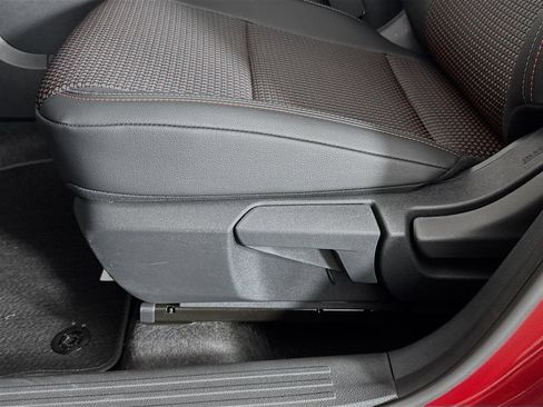 New 2026 Nissan Kicks SR w/ Cold Weather Package image 19