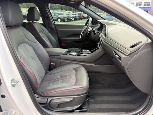 Used 2022 Hyundai Sonata SEL Plus FWD image 24