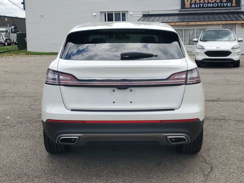Used 2023 Lincoln Nautilus Black Label AWD/4WD image 5