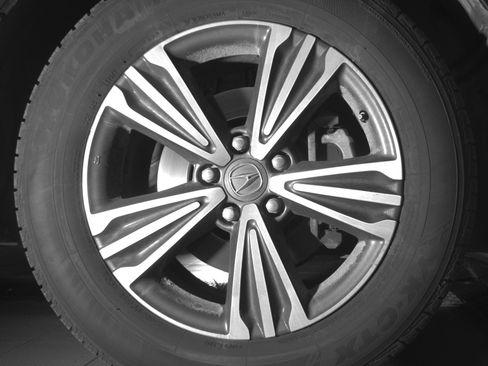 Used 2018 Acura MDX SH-AWD image 11