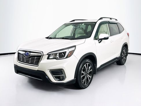 Used 2020 Subaru Forester Limited w/ Popular Package #3 image 3