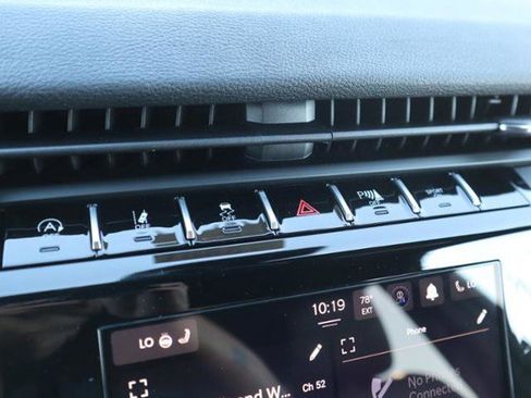 New 2024 Jeep Grand Cherokee L Laredo image 20