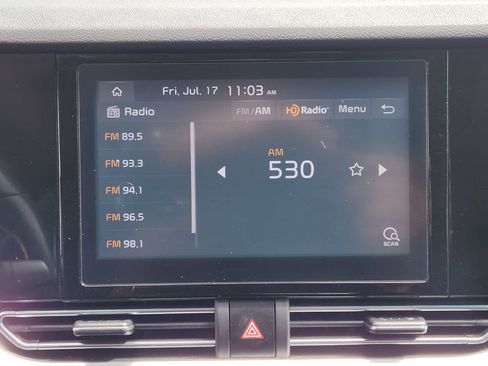 Used 2022 Kia Niro LXS FWD image 15
