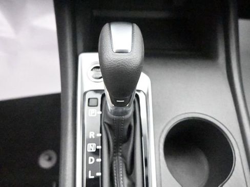 Used 2025 Nissan Altima 2.5 S image 16