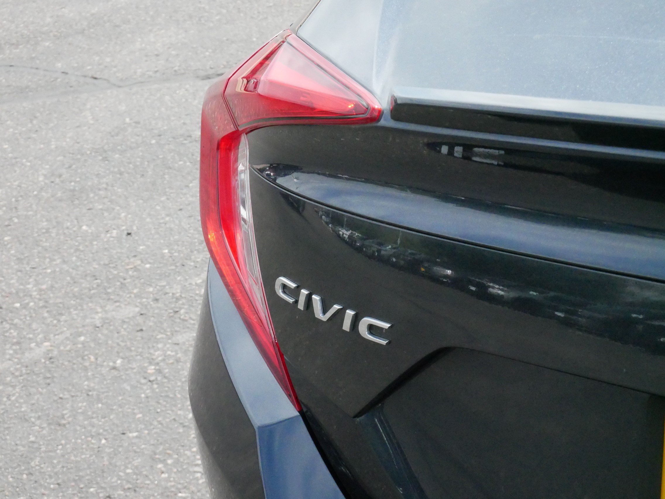Used 2021 Honda Civic EX-L image 14