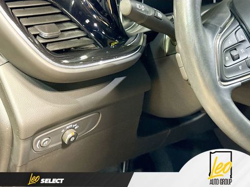 Used 2023 Buick Envision Preferred AWD/4WD image 10