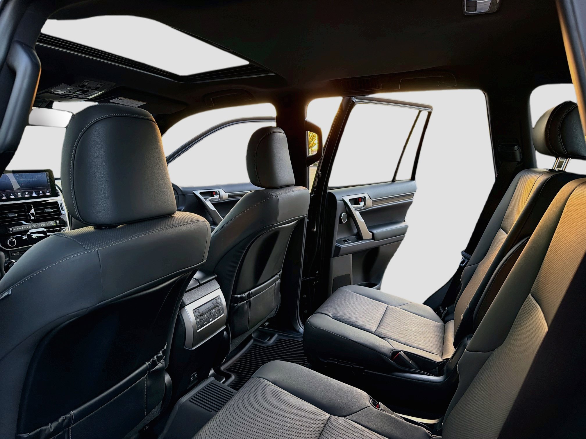 Certified 2023 Lexus GX 460 Premium AWD/4WD image 12