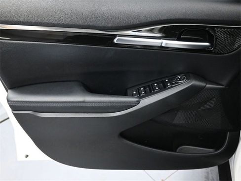 Used 2022 Kia Seltos S image 20