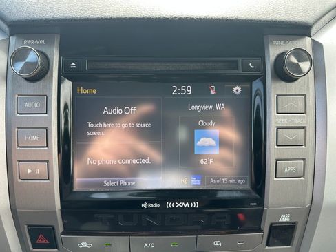 Used 2018 Toyota Tundra SR5 w/ SR5 Upgrade Package AWD/4WD image 16