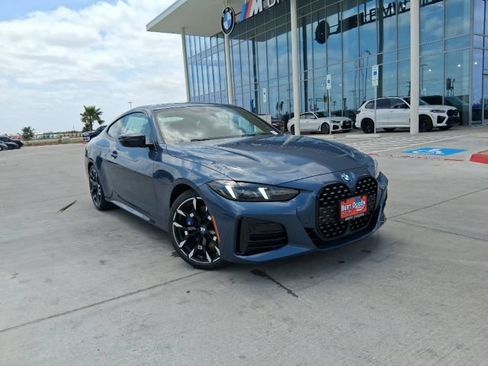 New 2026 BMW 430i Coupe w/ M Sport Package RWD image 1