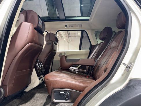 Used 2013 Land Rover Range Rover Autobiography image 14