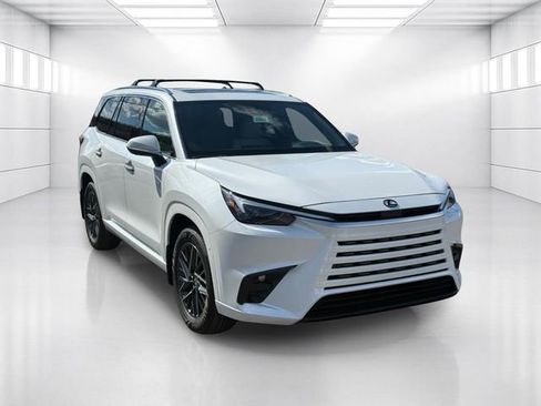 New 2026 Lexus TX 350 AWD image 3