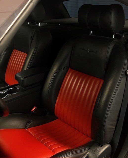 Used 2005 Ford Thunderbird RWD image 34