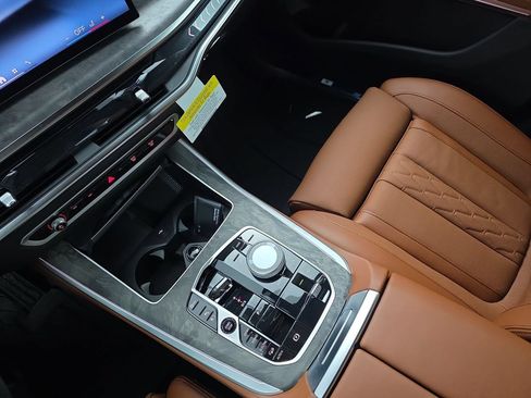 New 2026 BMW X5 xDrive50e w/ Executive Package AWD/4WD image 25