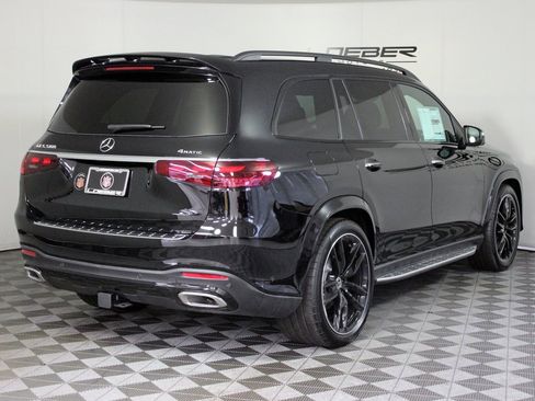 New 2026 Mercedes-Benz GLS 580 4MATIC image 5