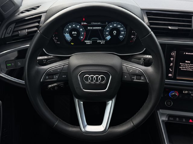 Used 2024 Audi Q3 2.0T Premium Plus w/ Premium Plus Package AWD/4WD image 13