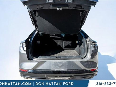 Used 2021 Ford Mustang Mach-E Premium image 36