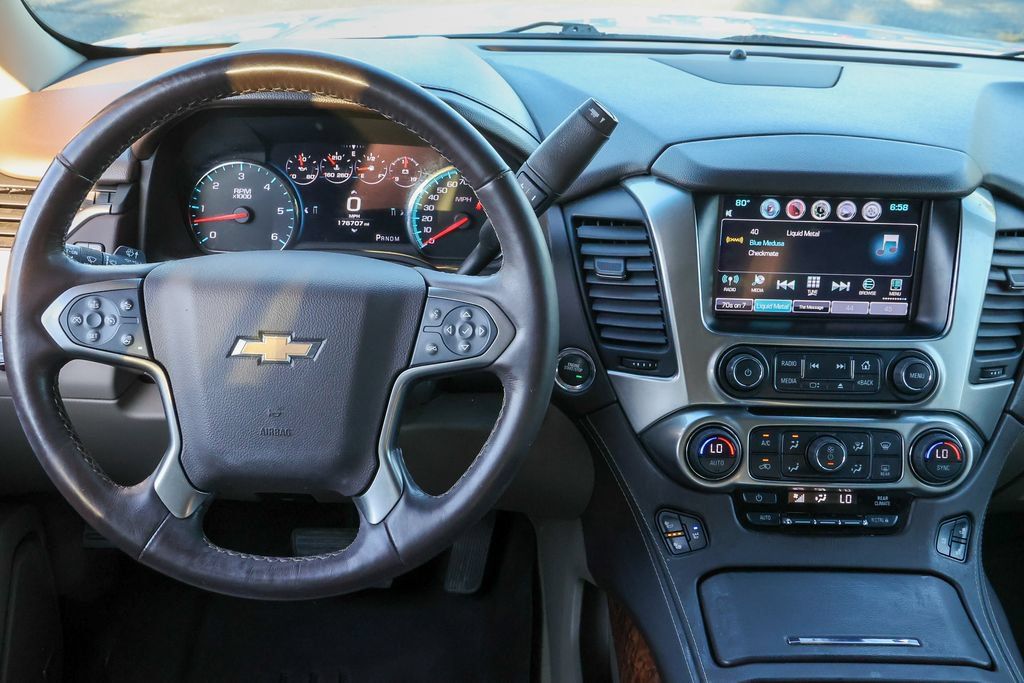 Used 2016 Chevrolet Tahoe LTZ AWD/4WD image 7