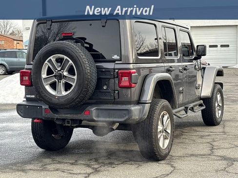 Used 2018 Jeep Wrangler Unlimited Rubicon image 3