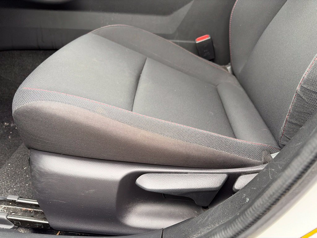 Used 2023 Toyota Prius Prime FWD image 12