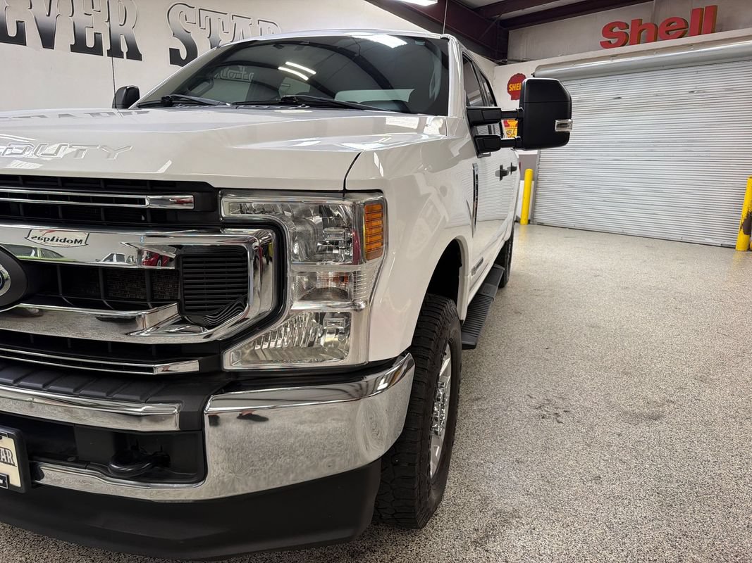 Used 2021 Ford F250 XLT w/ FX4 Off-Road Package AWD/4WD image 13