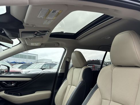 Used 2023 Subaru Outback Limited image 26