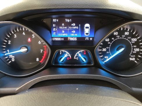 Used 2017 Ford Escape SE w/ Equipment Group 201A AWD/4WD image 23