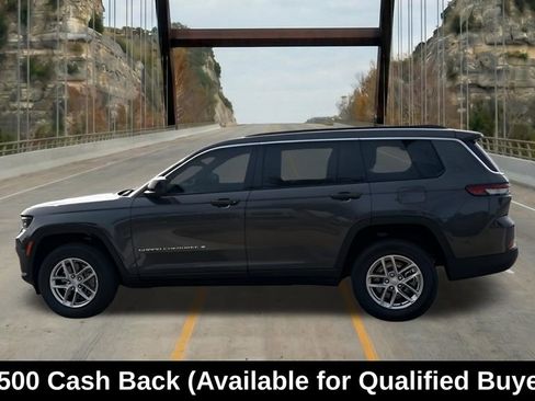 New 2025 Jeep Grand Cherokee L Laredo w/ Luxury Tech Group I RWD image 4