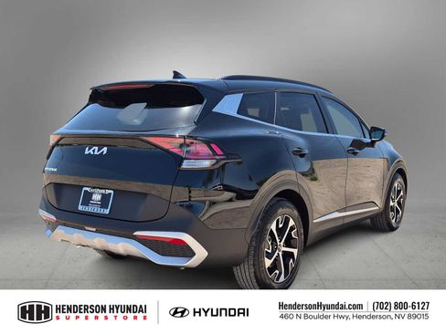 Used 2025 Kia Sportage EX w/ Premium Package FWD image 8