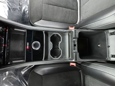 Used 2024 Jeep Grand Cherokee Altitude image 35