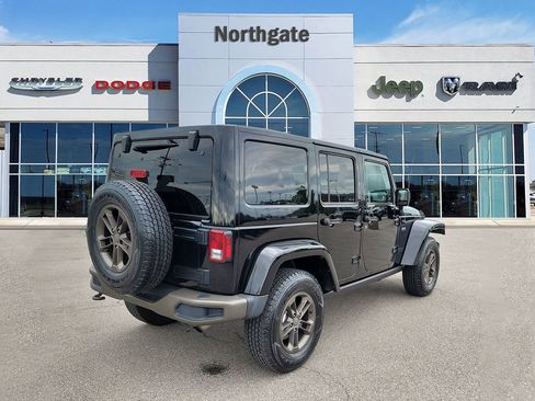 Used 2016 Jeep Wrangler Unlimited Sahara AWD/4WD image 4