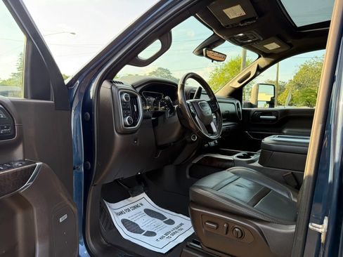 Used 2020 GMC Sierra 2500 Denali w/ Denali Ultimate Package AWD/4WD image 19
