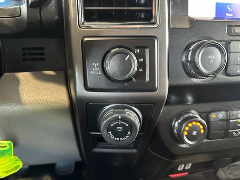 Used 2020 Ford F150 XLT w/ Trailer Tow Package image 20