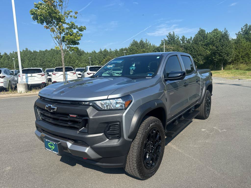 Used 2026 Chevrolet Colorado Trail Boss AWD/4WD image 3