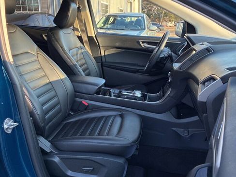 Used 2020 Ford Edge SEL w/ Convenience Package image 15