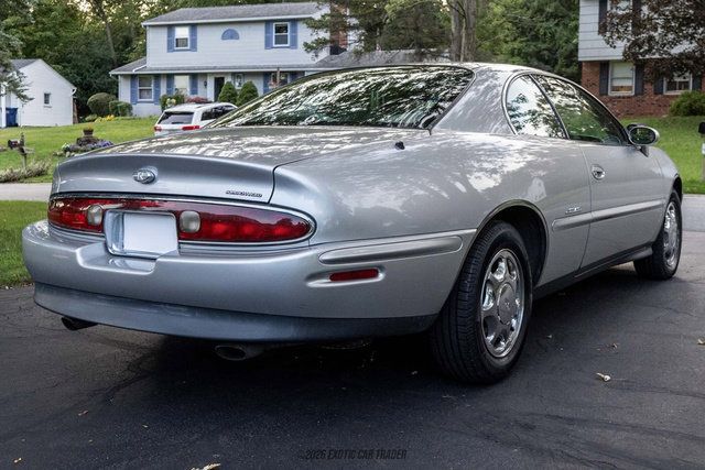 Used 1999 Buick Riviera Supercharged Coupe FWD image 8