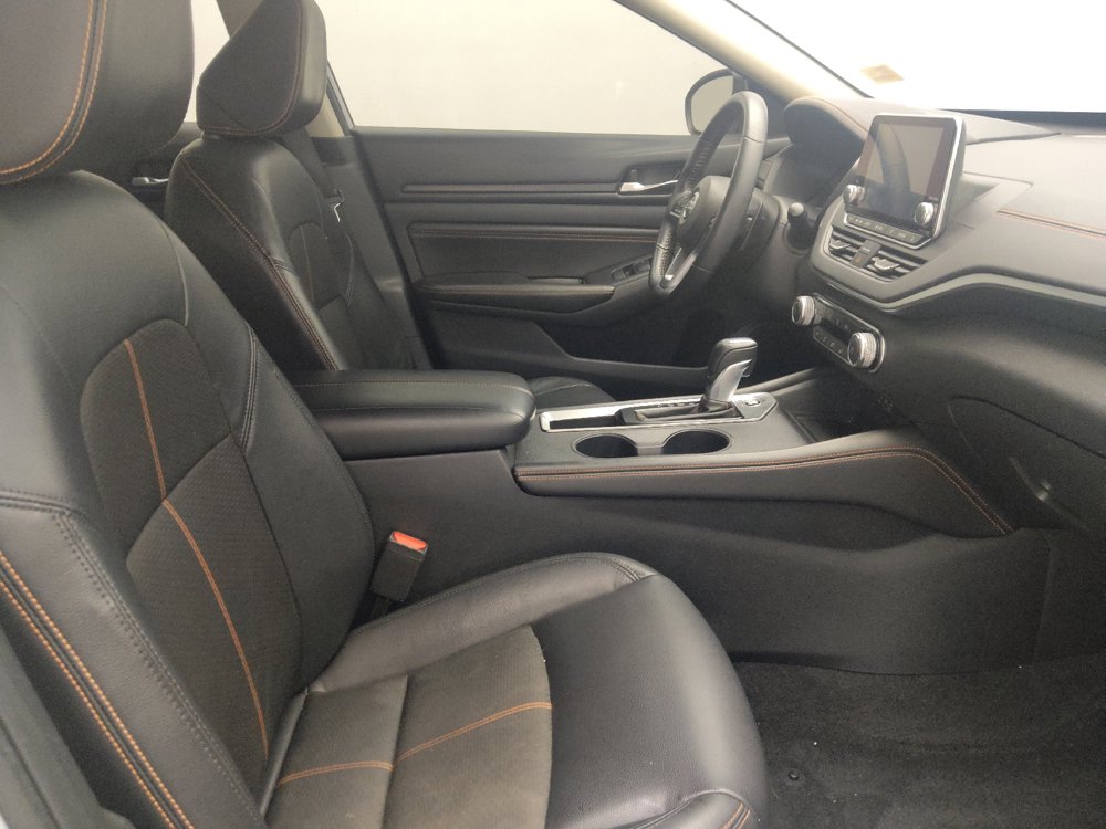 Used 2019 Nissan Altima 2.5 SR w/ SR Premium Package FWD image 21