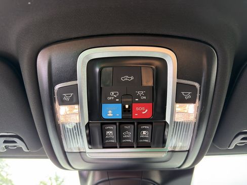 New 2026 RAM 3500 Limited AWD/4WD image 16