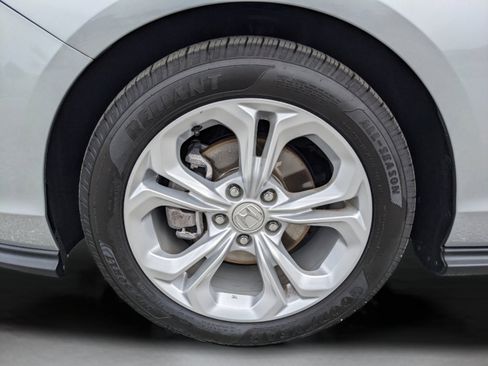 Used 2023 Honda Accord LX image 39