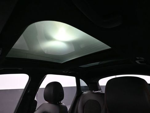 Used 2019 Mercedes-Benz GLC 43 AMG 4MATIC image 23