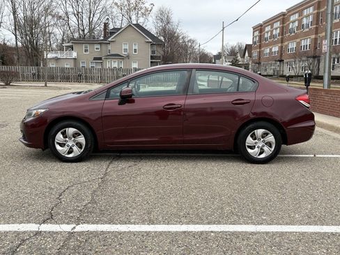 Used 2013 Honda Civic LX image 11