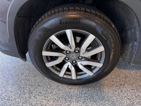 Used 2019 Honda Pilot EX image 9