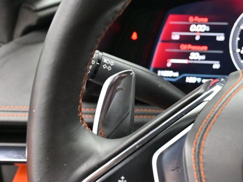 Used 2025 Chevrolet Corvette Stingray Premium Conv w/ Z51 Performance Package image 23