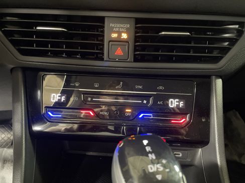 Used 2025 Volkswagen Jetta S FWD image 19