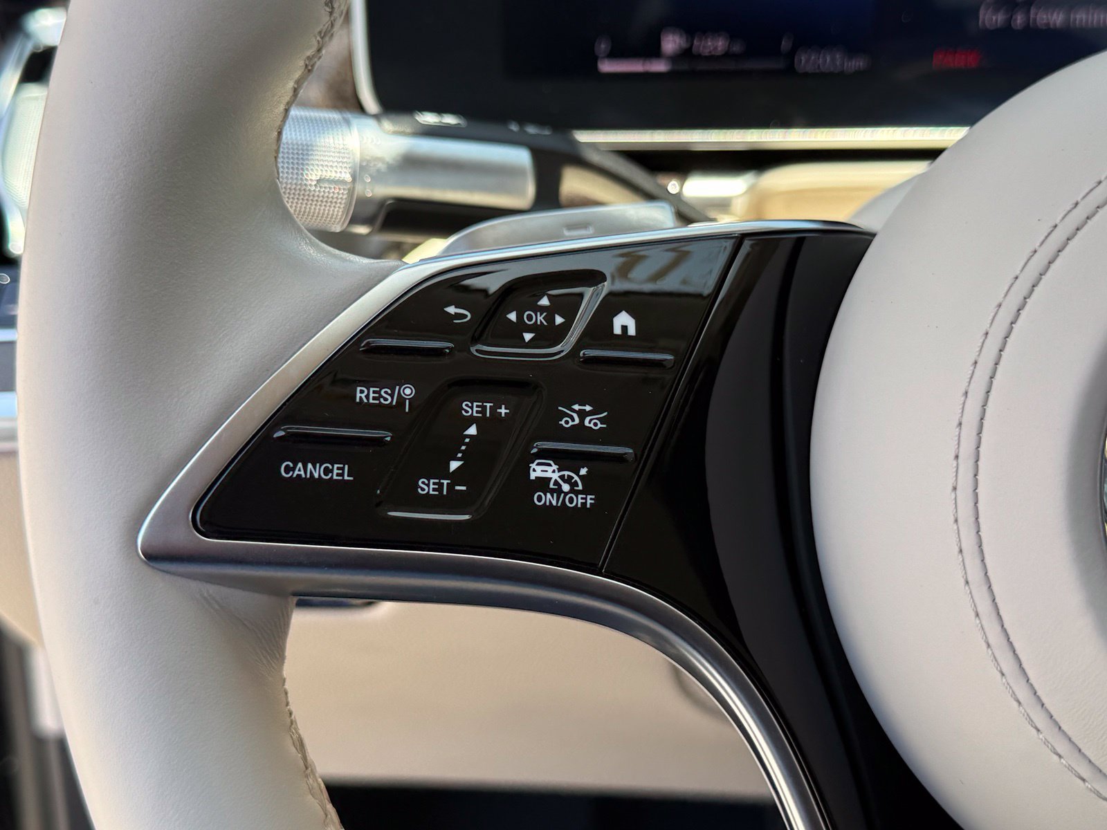 Used 2023 Mercedes-Benz S 580 4MATIC Sedan image 32